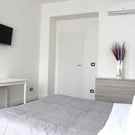 Art Apartment Stazione B Florenz Exterior foto