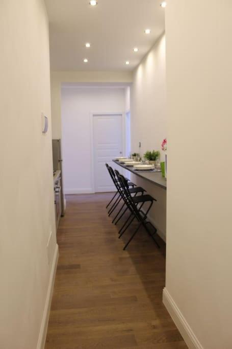 Art Apartment Stazione B Florenz Exterior foto